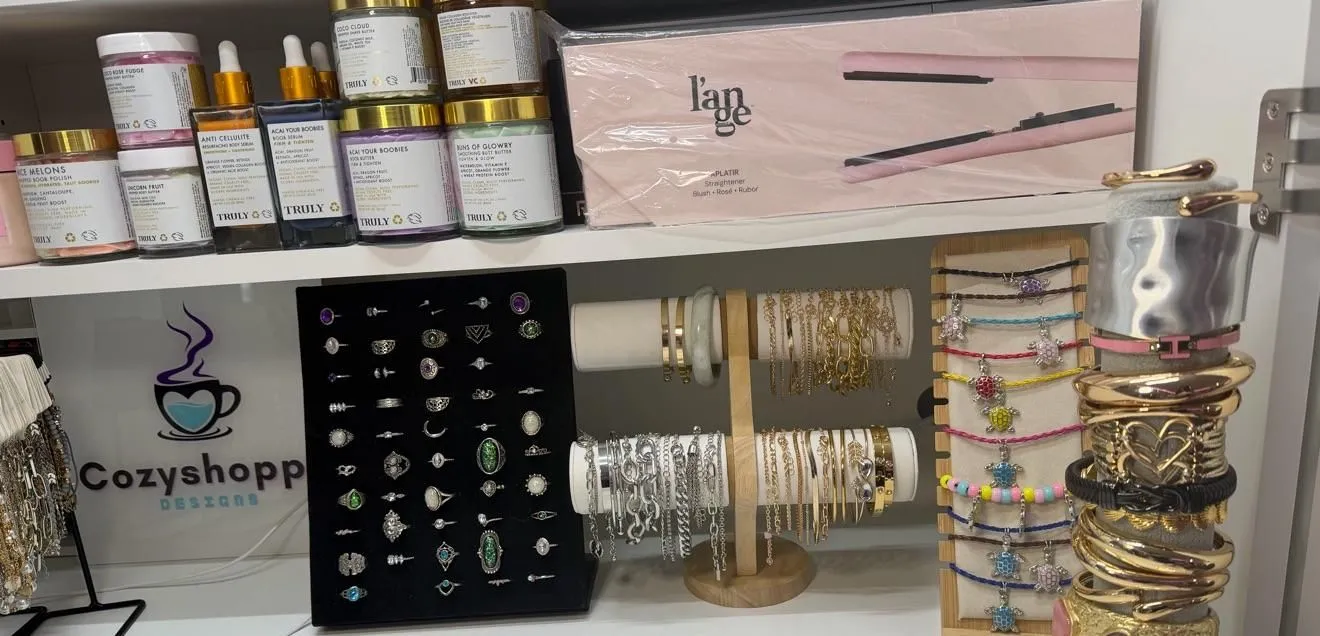 Store Image