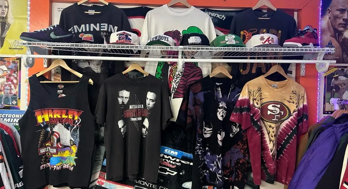 Store Image