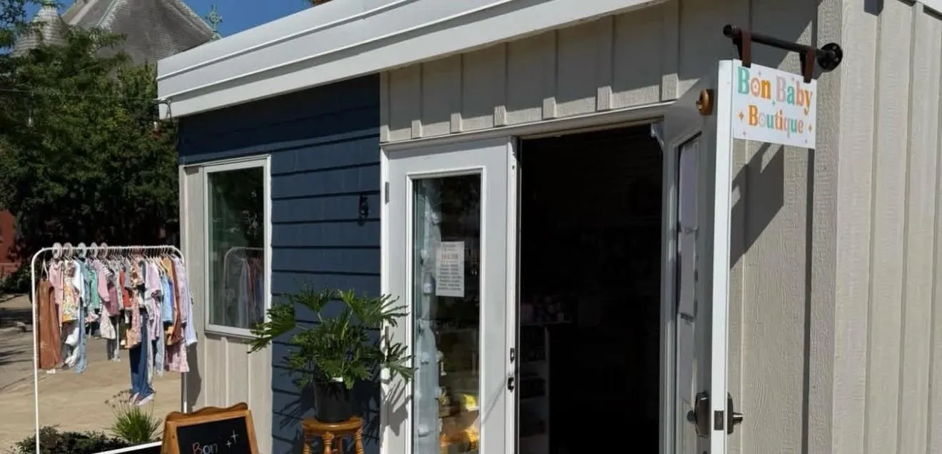 Store Image