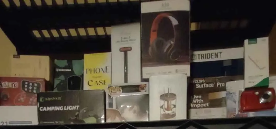 Store Image