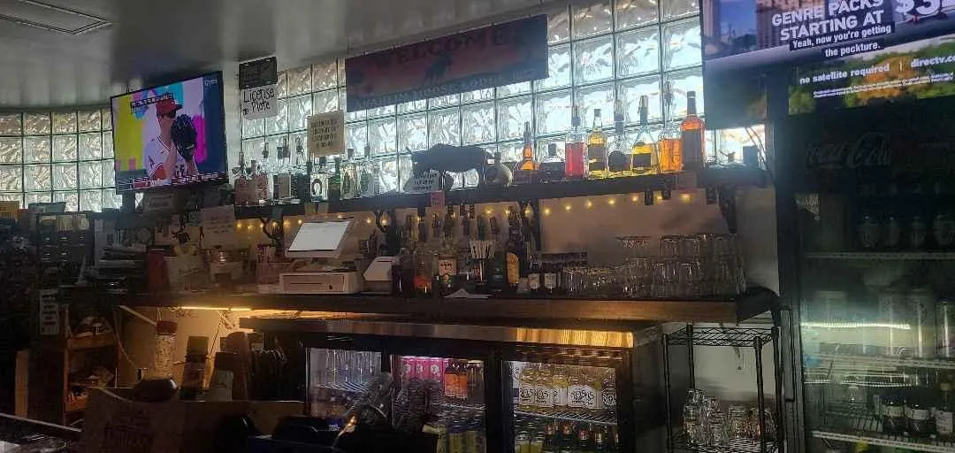 Store Image
