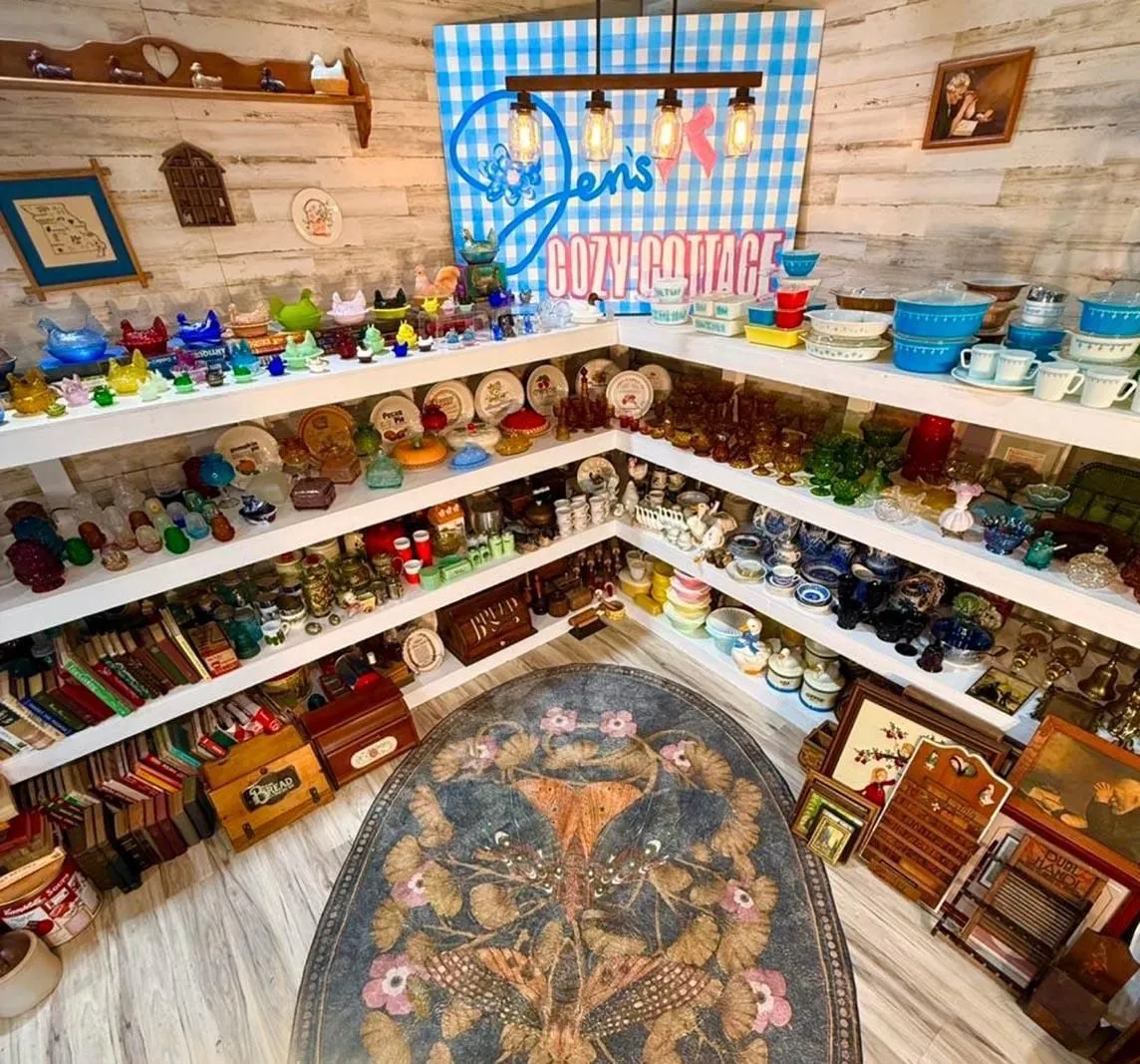 Store Image