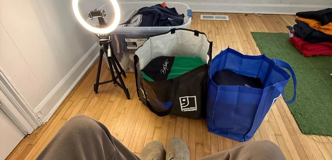 Store Image