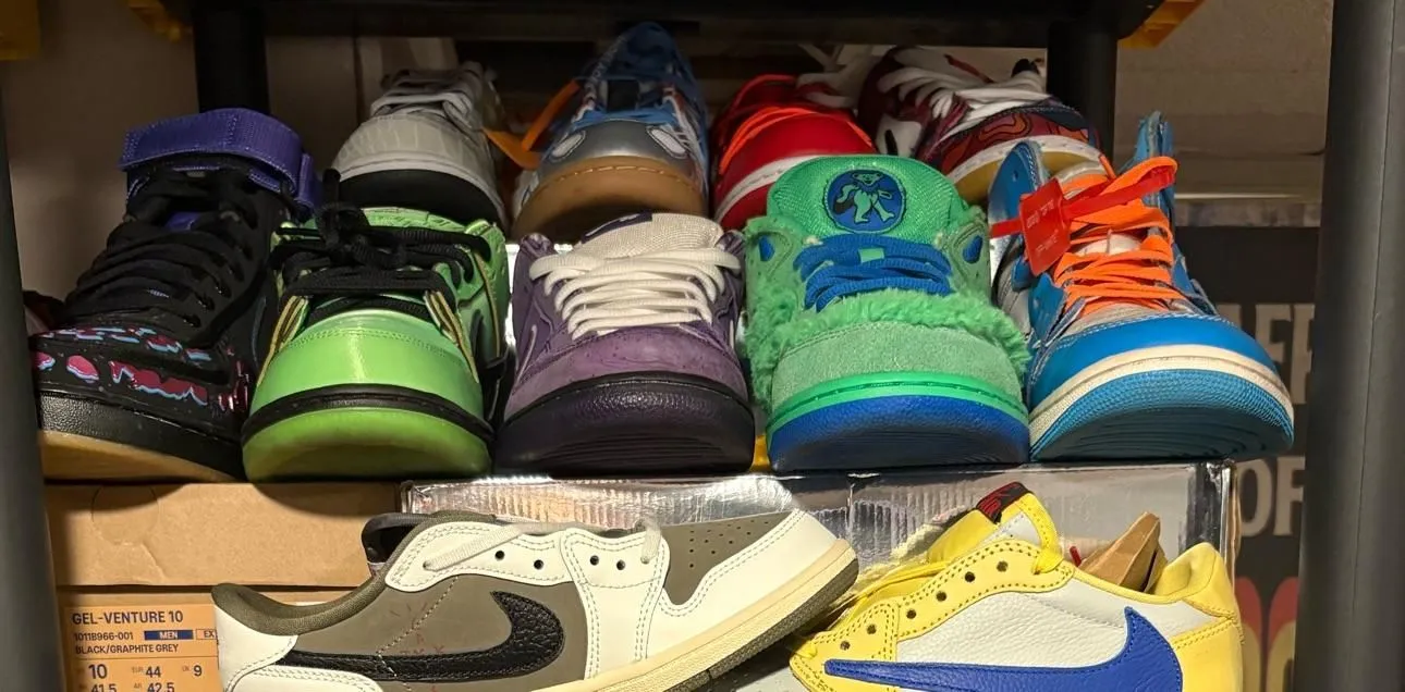 Store Image