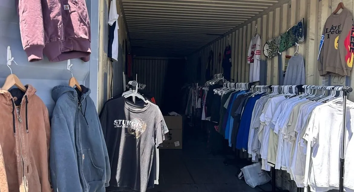 Store Image