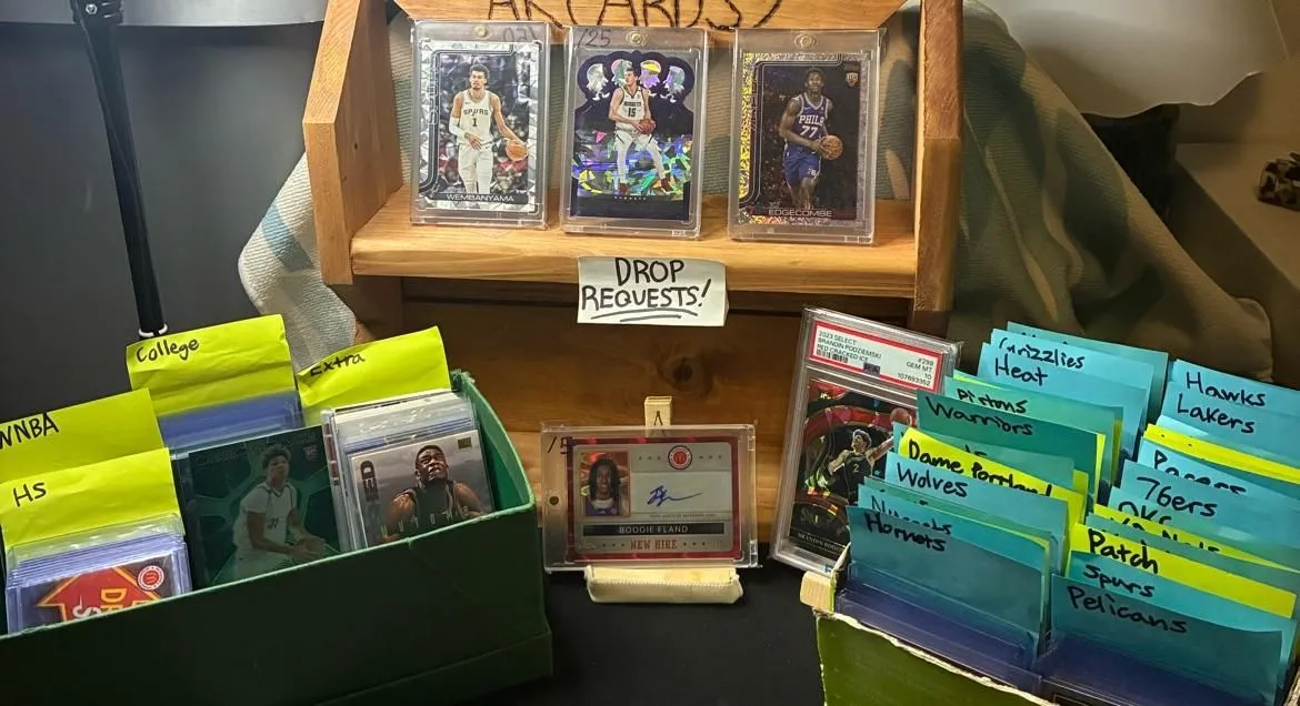 Store Image