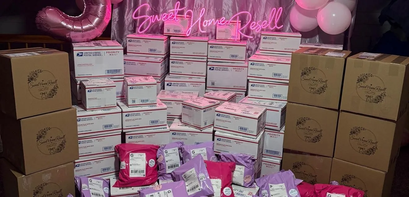 Store Image