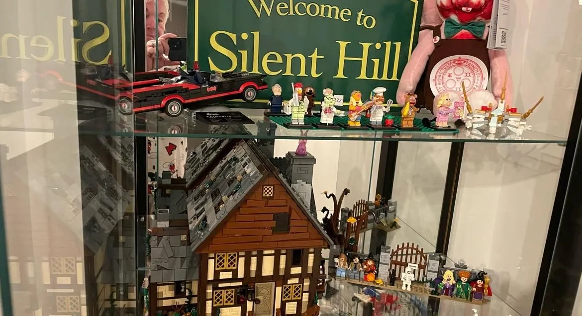 Store Image