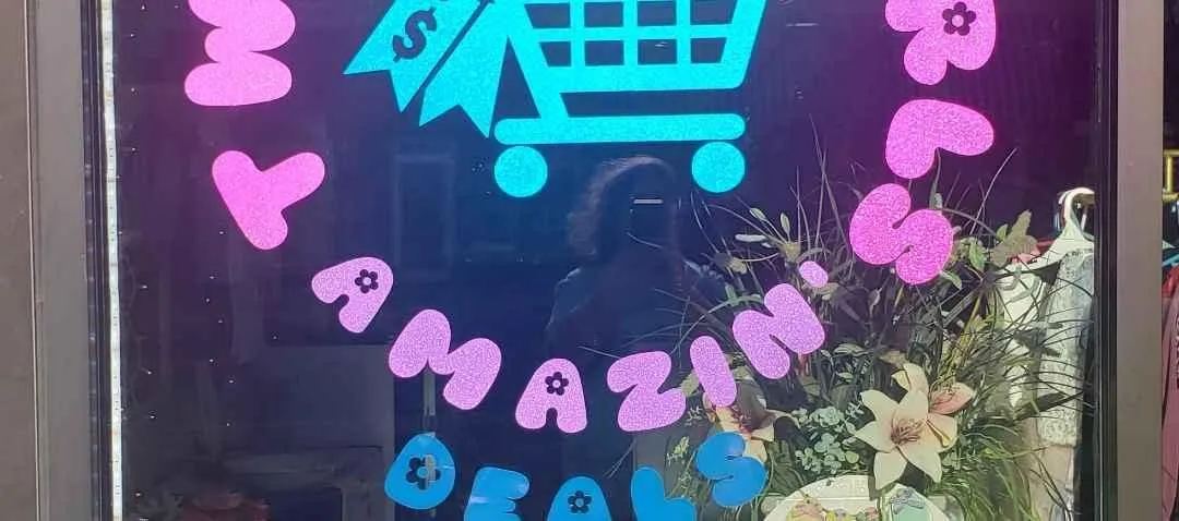 Store Image