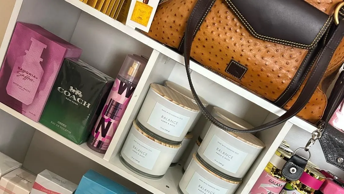 Store Image