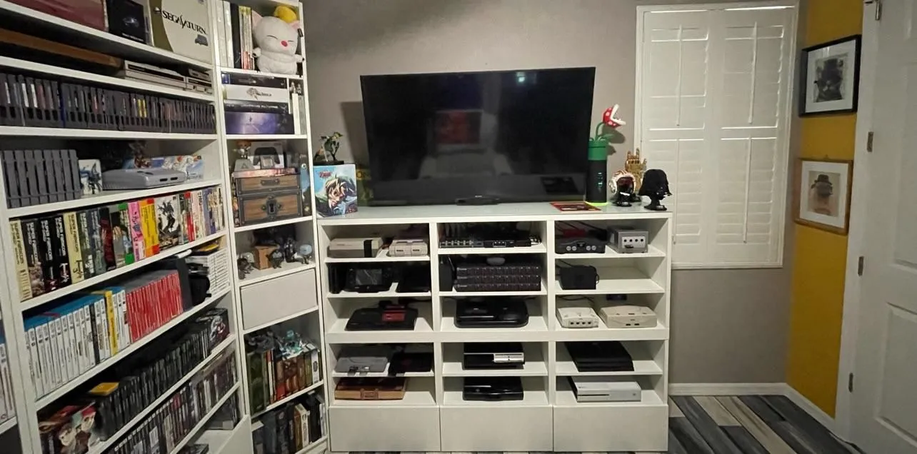 Store Image