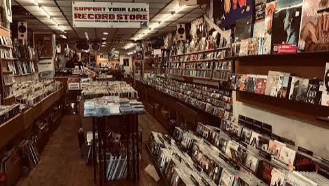 Store Image