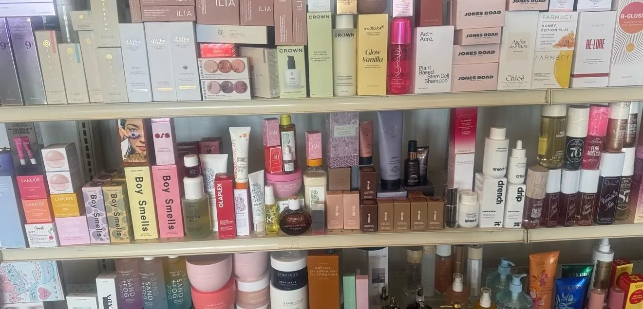 Store Image