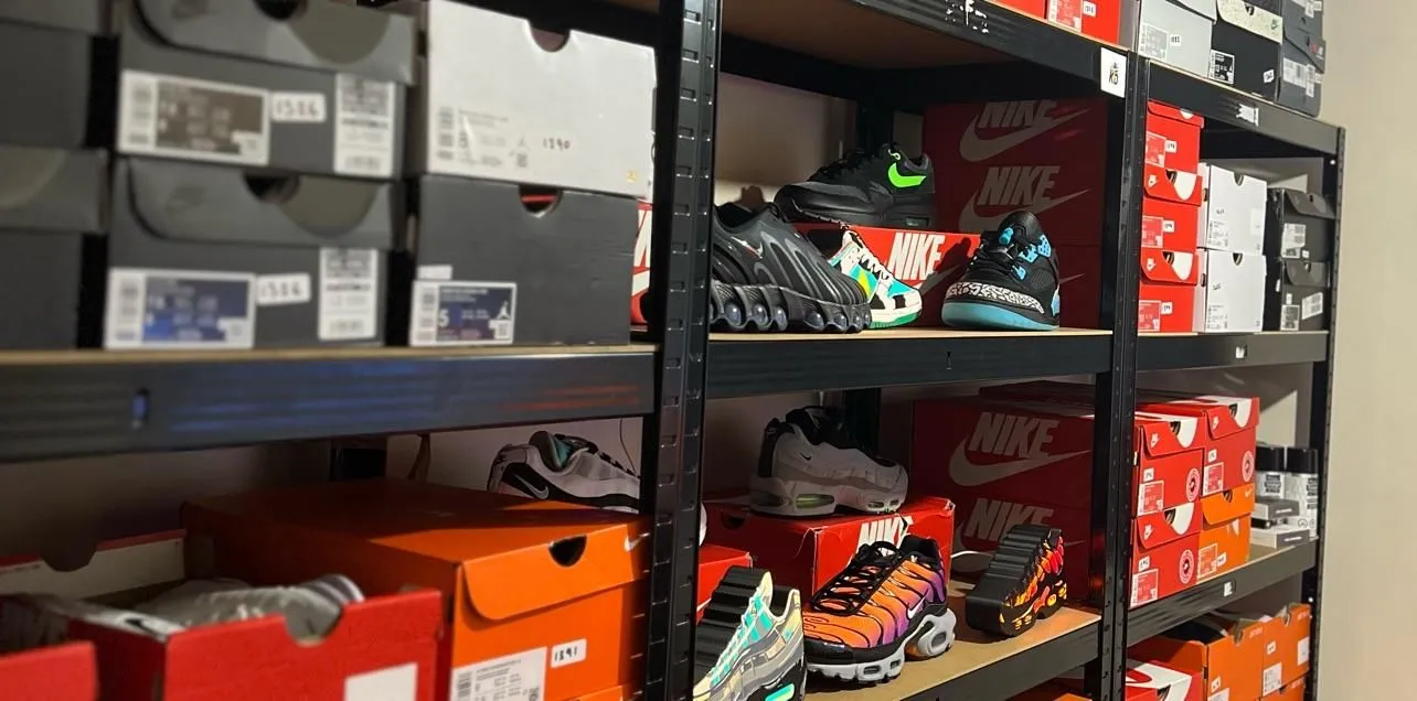 Store Image