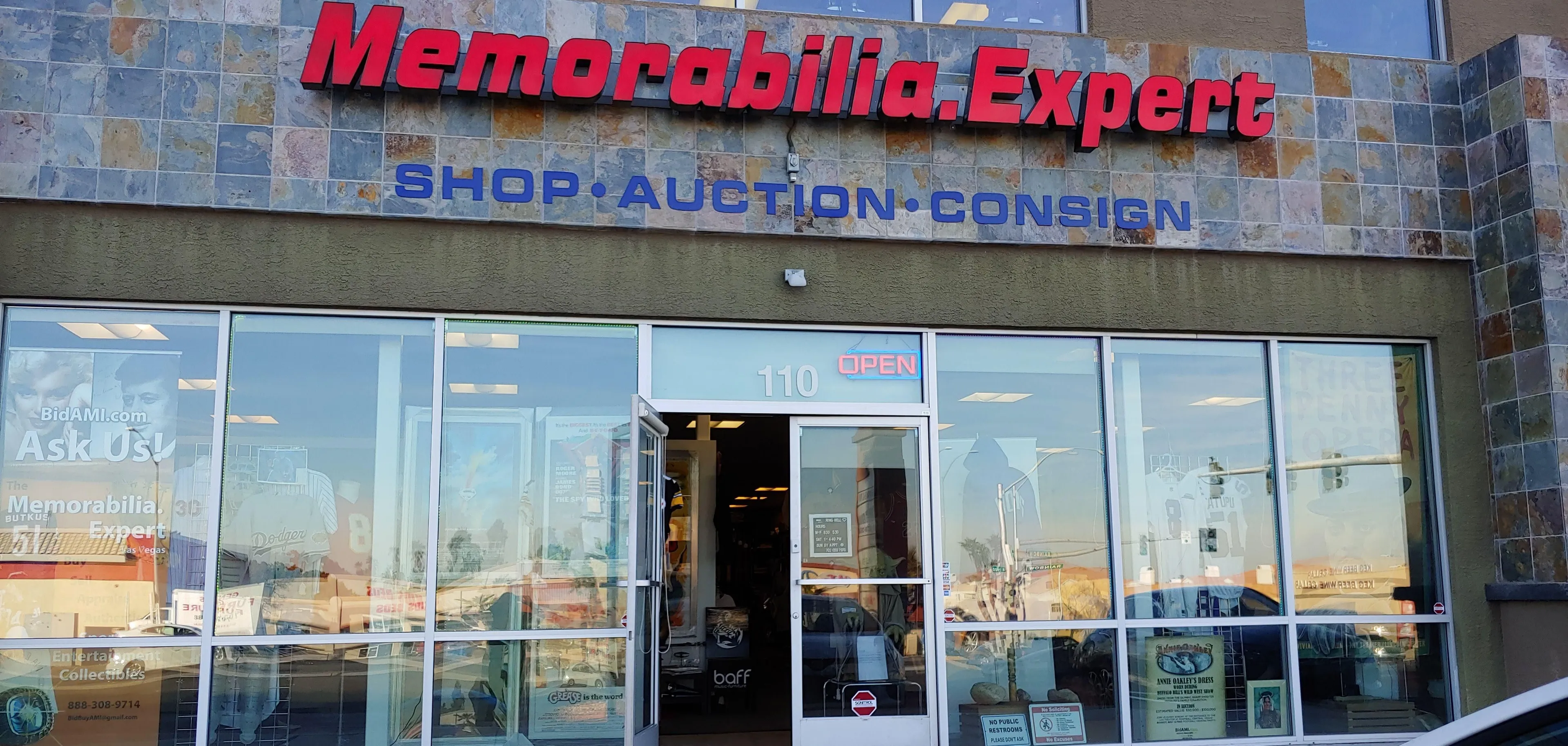 Store Image
