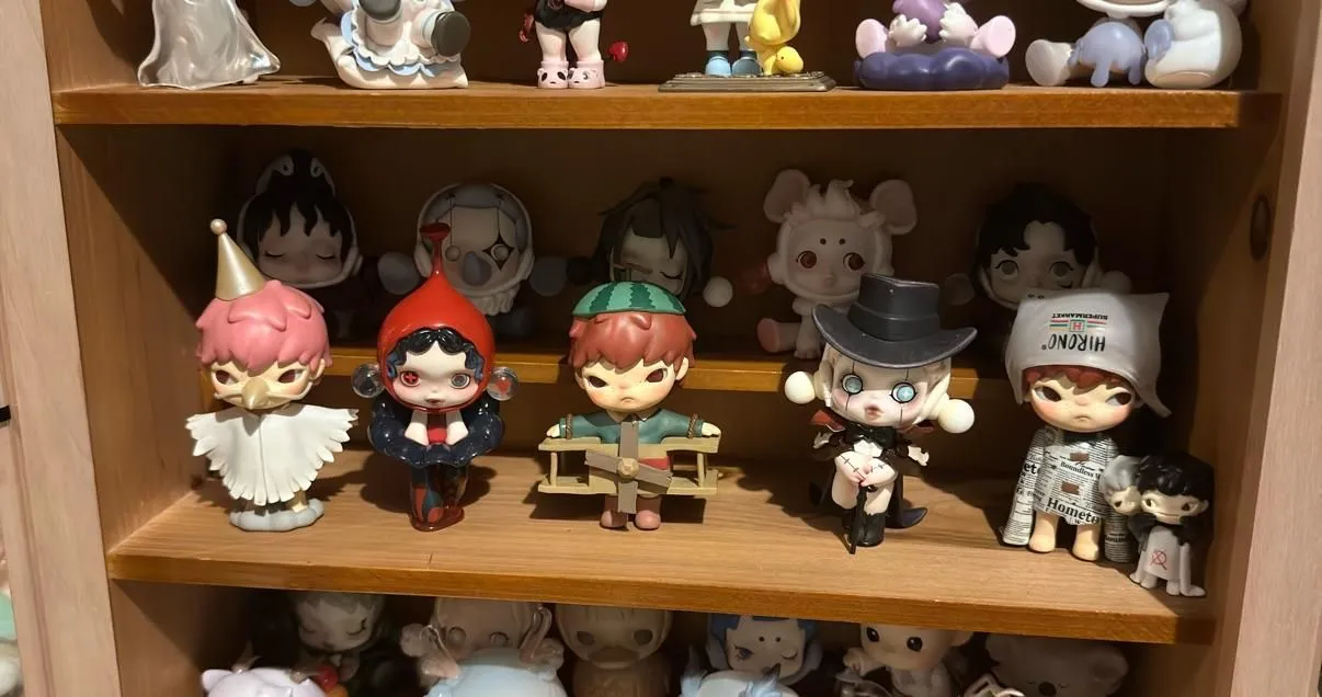 Store Image