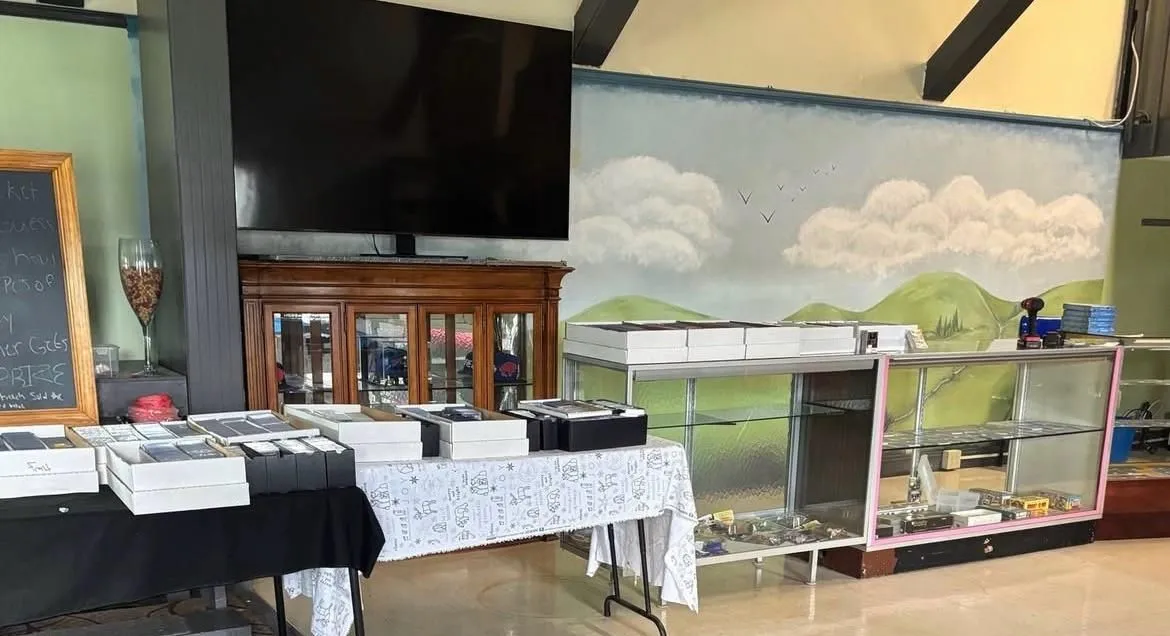 Store Image