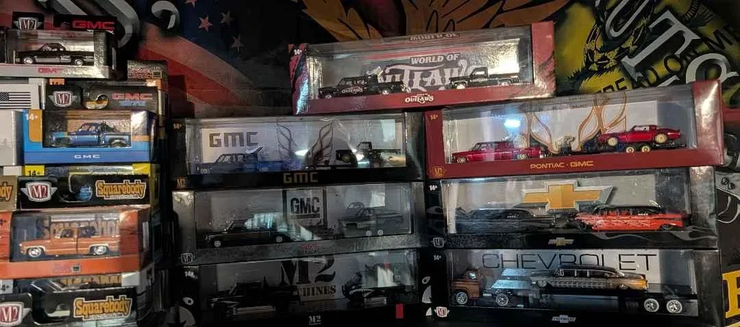 Store Image