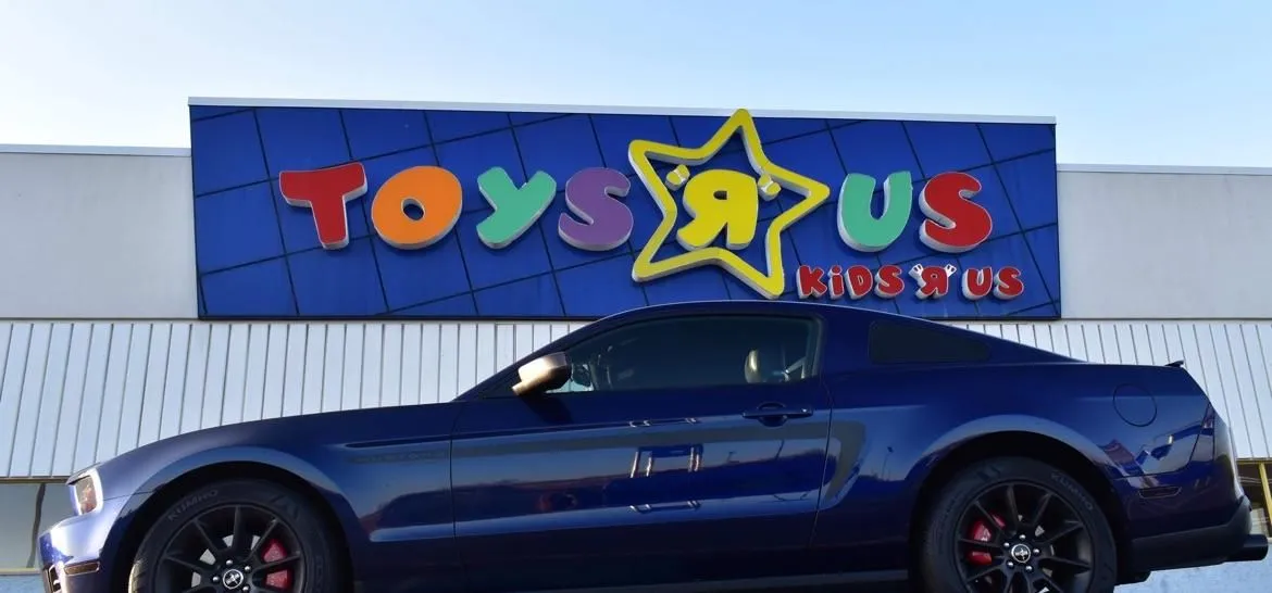 Store Image