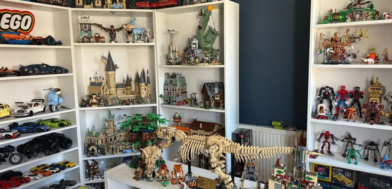 Store Image