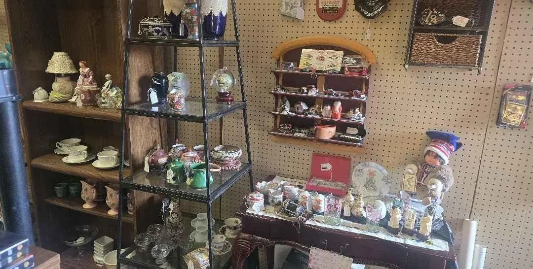Store Image