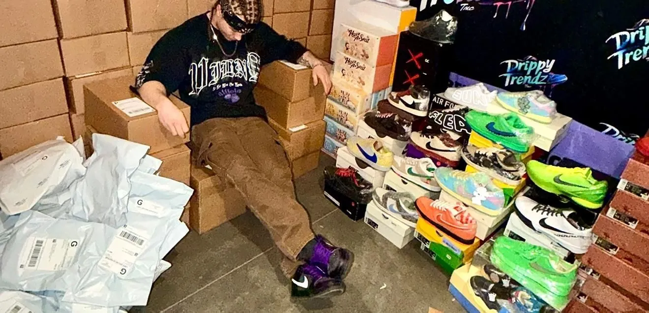 Store Image
