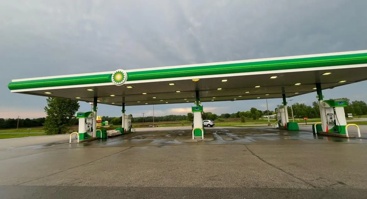 Store Image