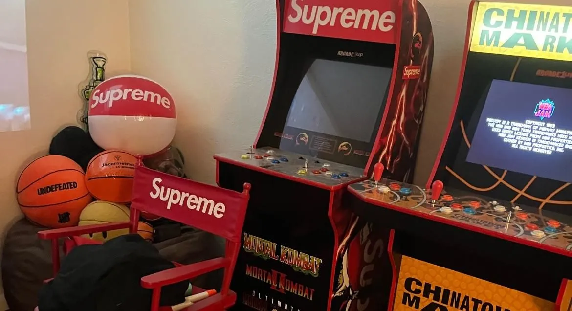 Store Image
