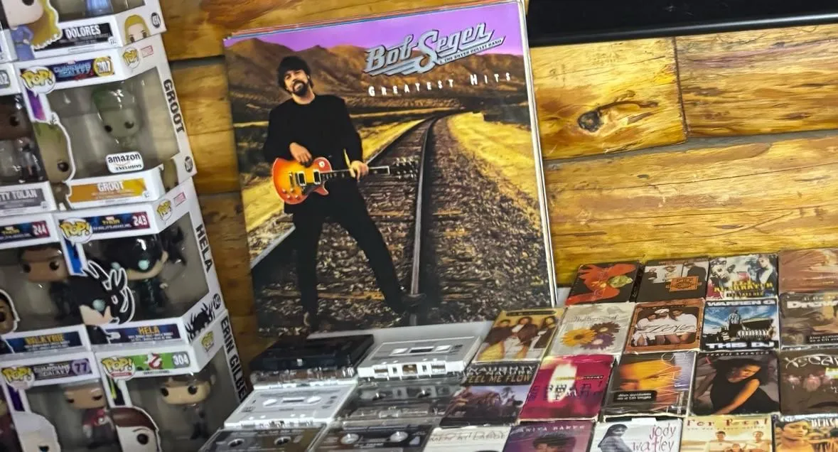 Store Image