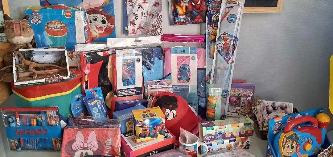 Store Image