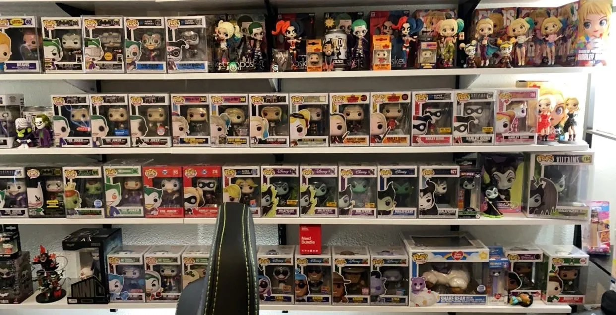 Store Image