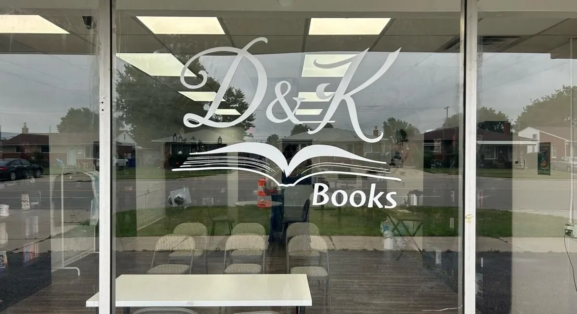 Store Image