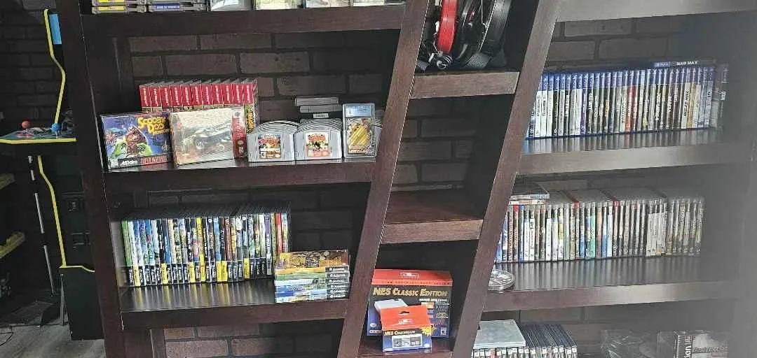 Store Image