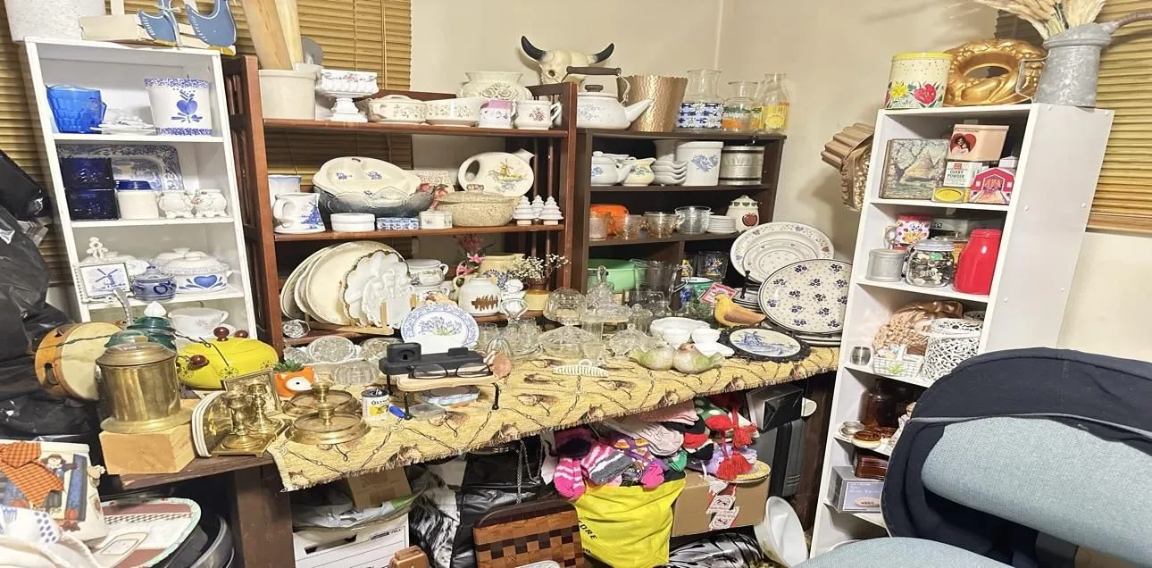 Store Image