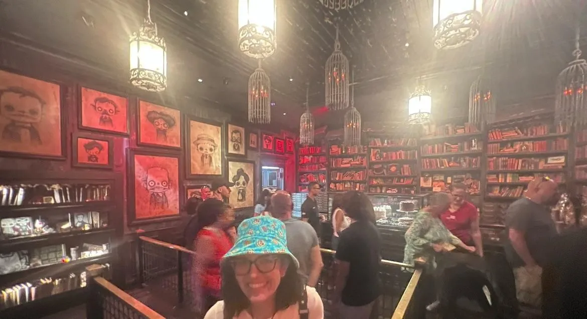 Store Image