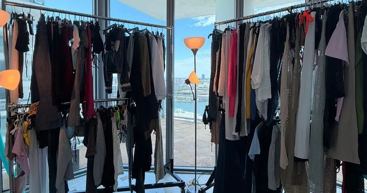 Store Image