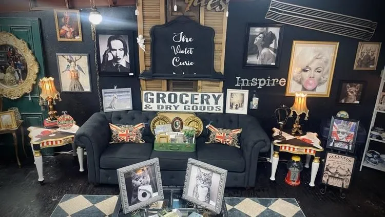 Store Image