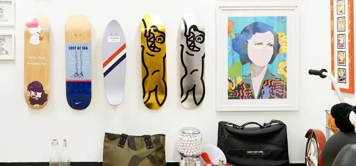 Store Image