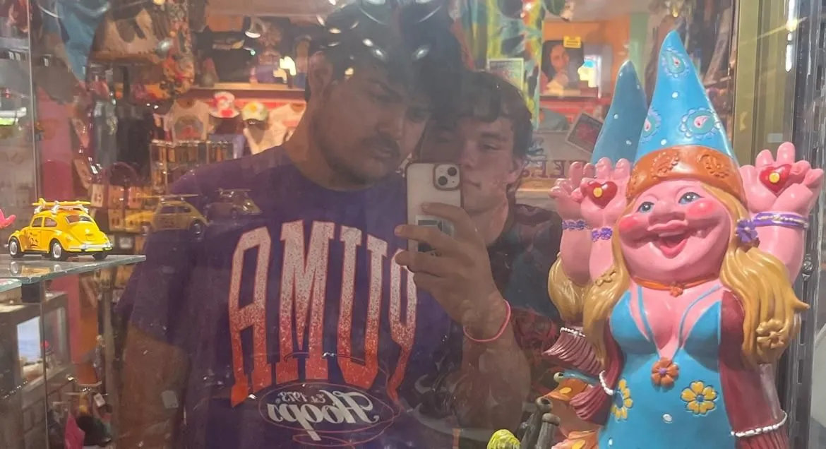 Store Image