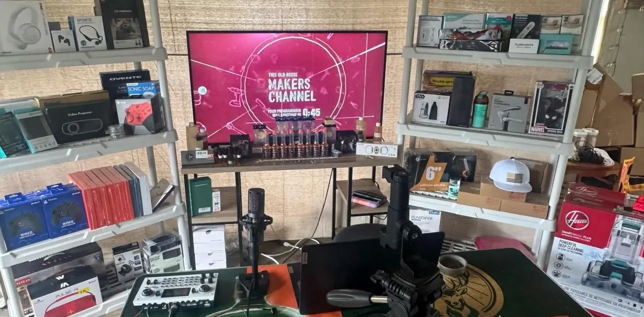 Store Image