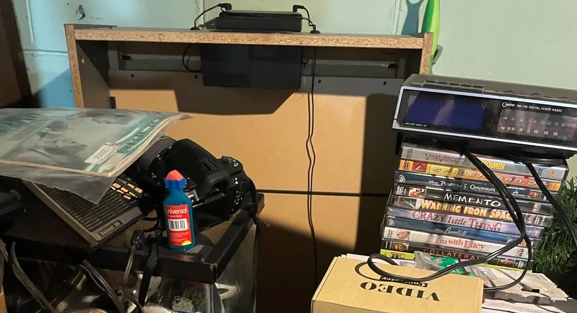 Store Image
