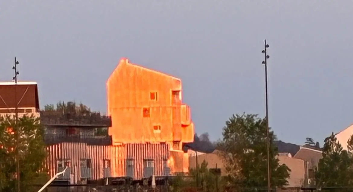 Store Image