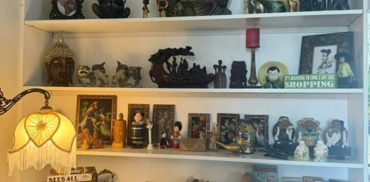 Store Image