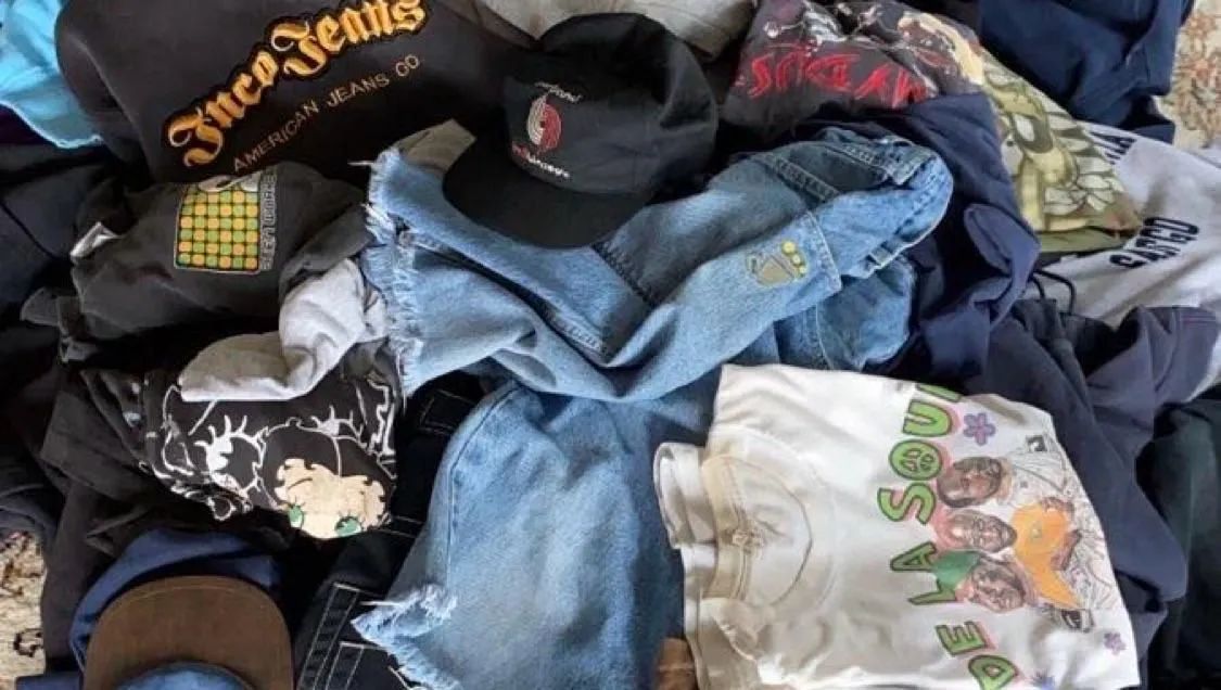 Store Image
