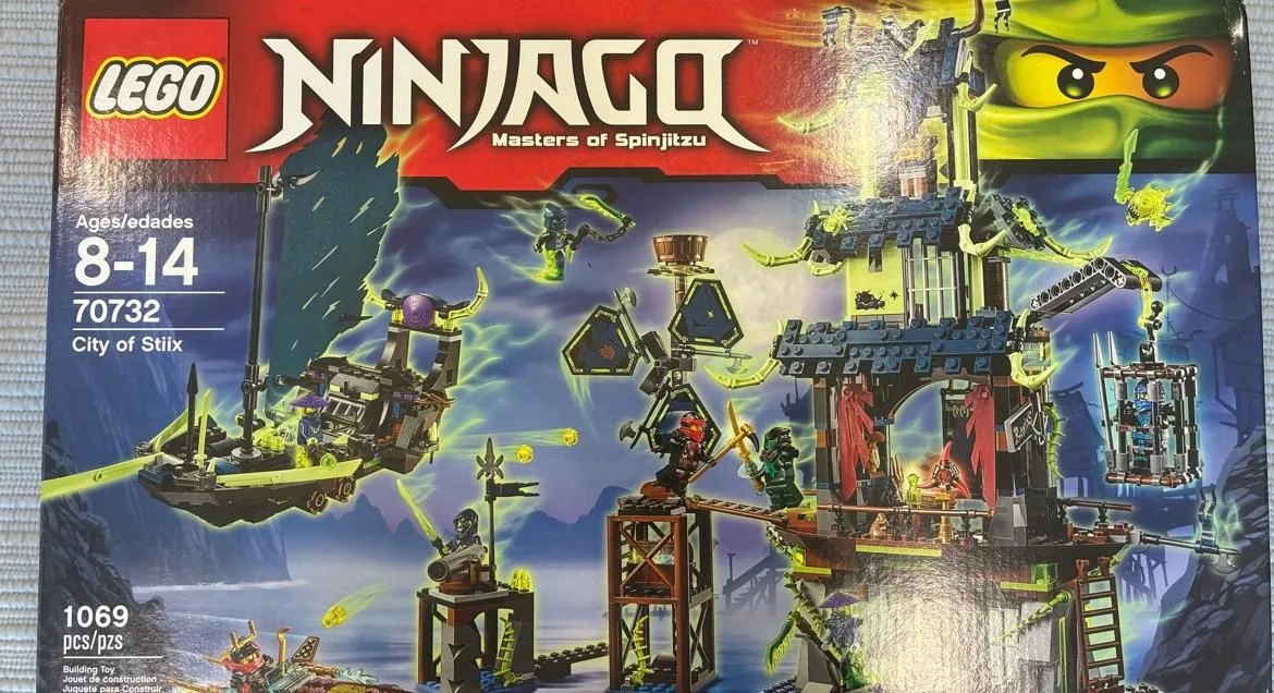 Store Image
