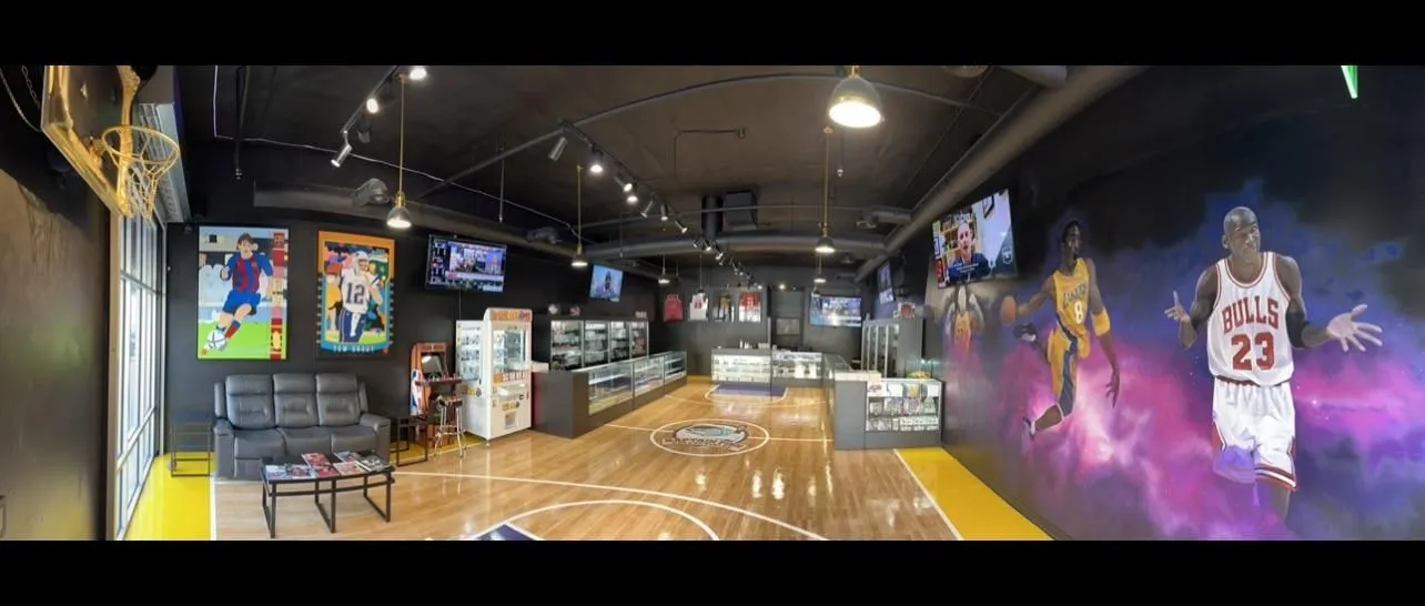 Store Image