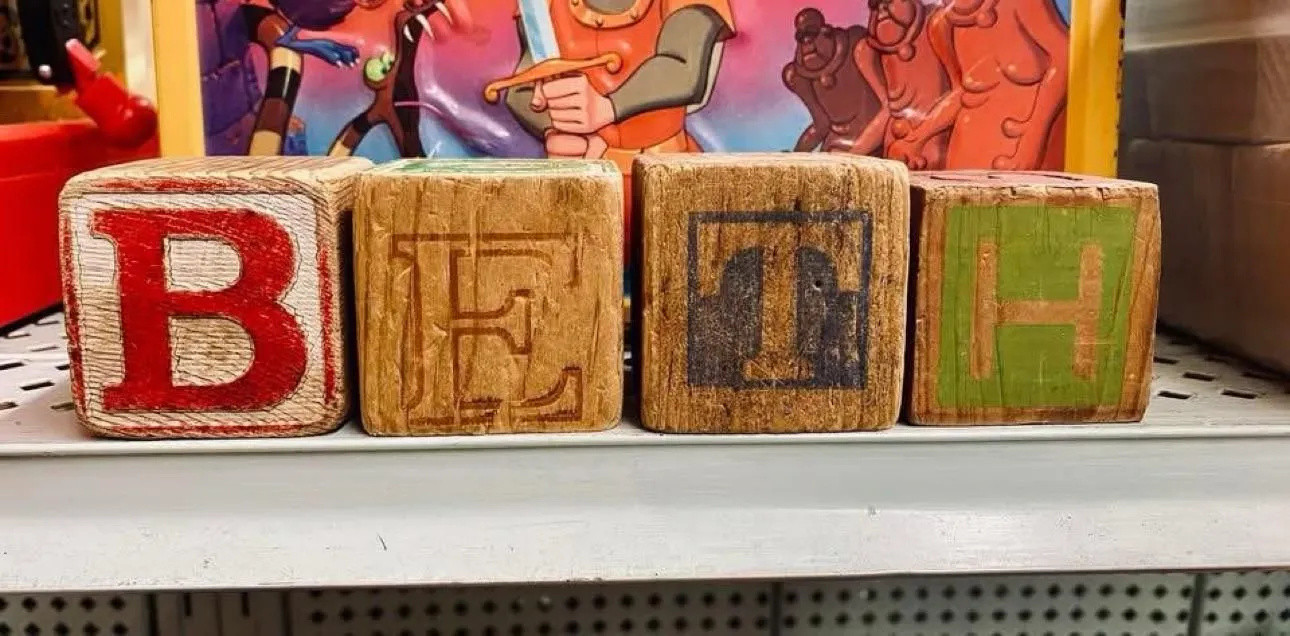 Store Image