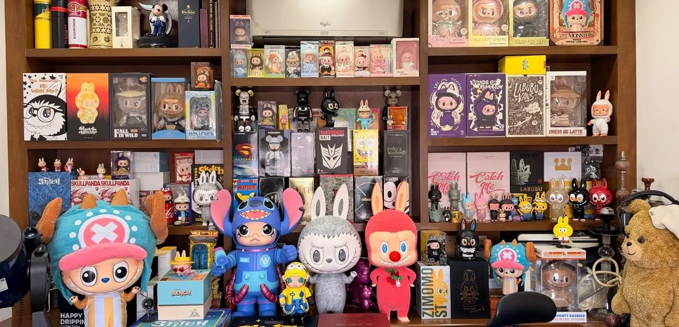 Store Image