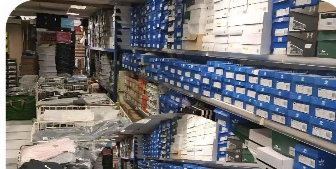 Store Image