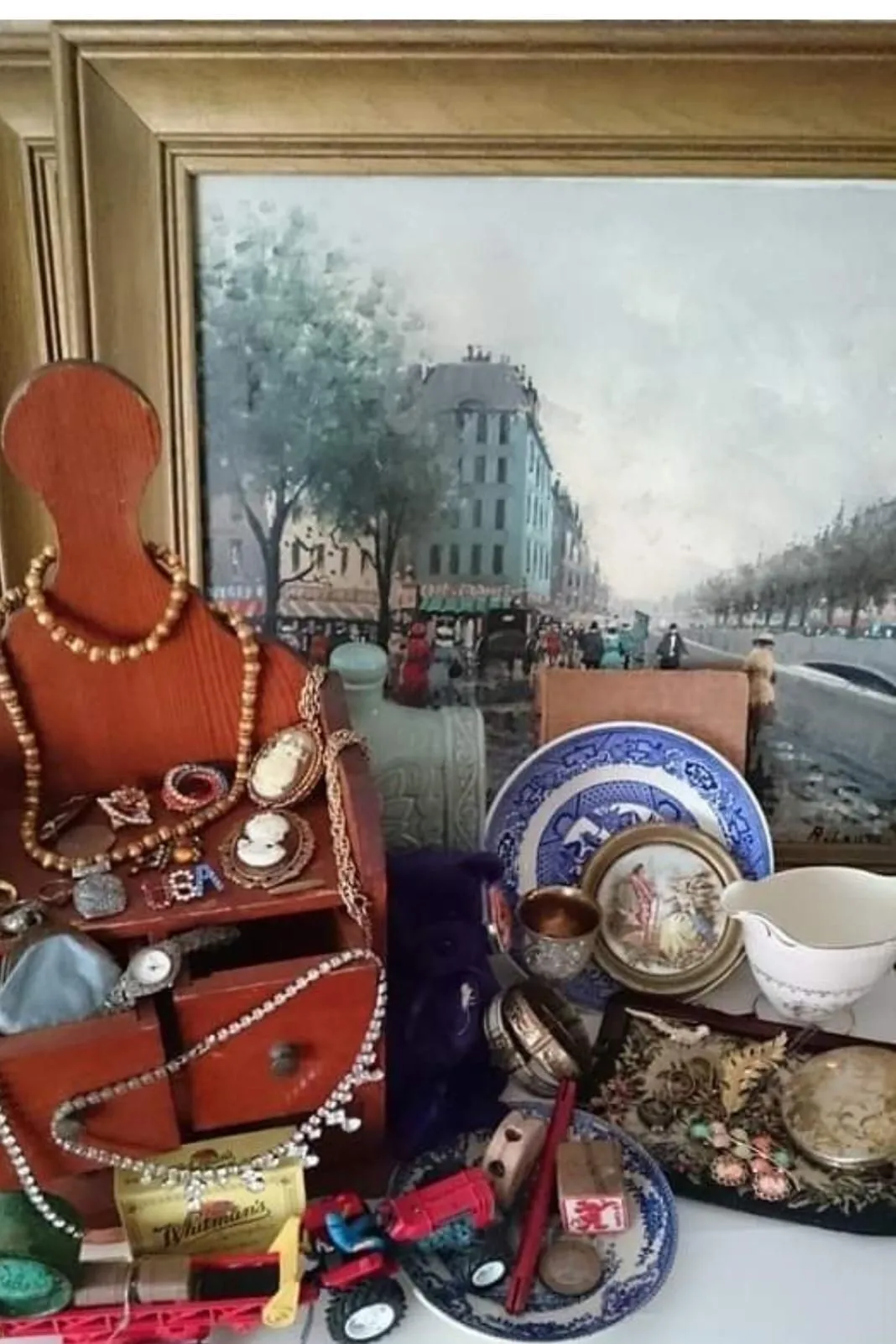 Store Image